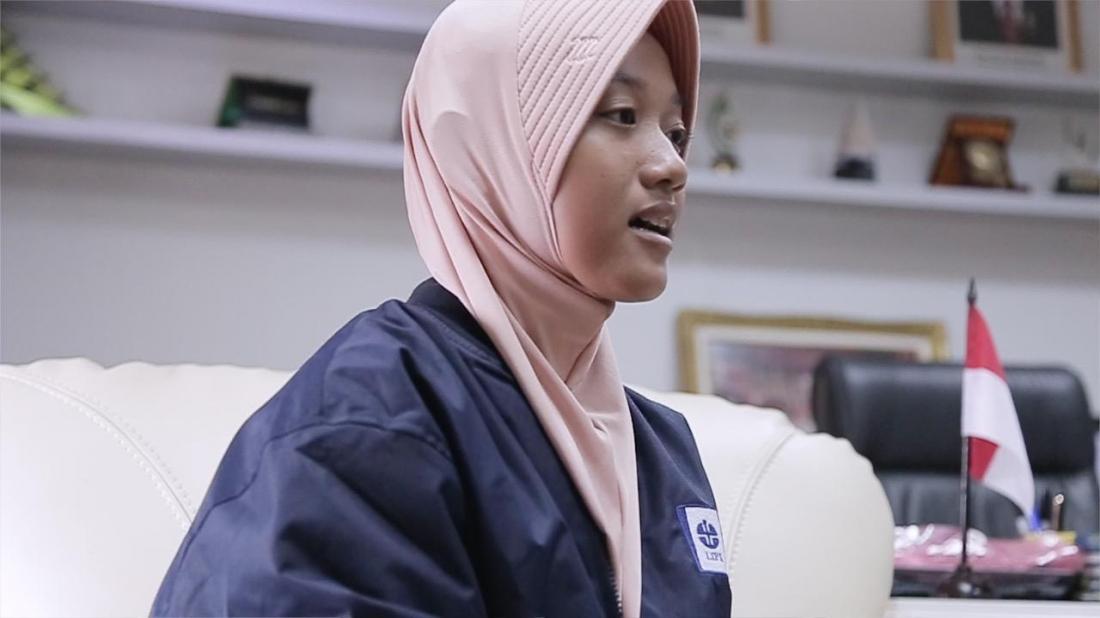 Daun Sengon dan Cabai Antarkan Safina ke Amerika